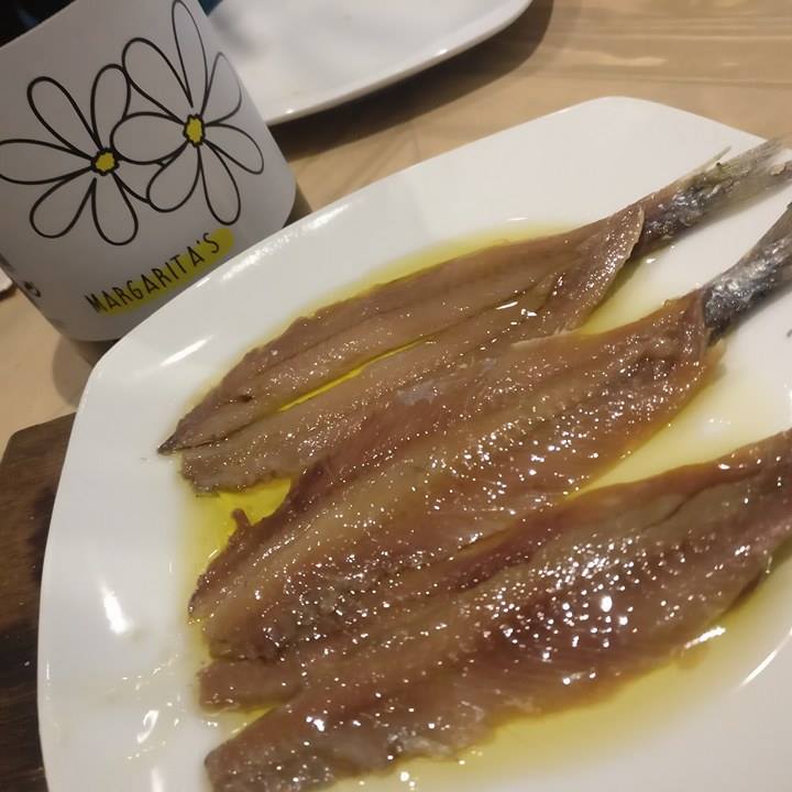 Margarita's y anchoas en vermutería Sant Antoni Gloriós